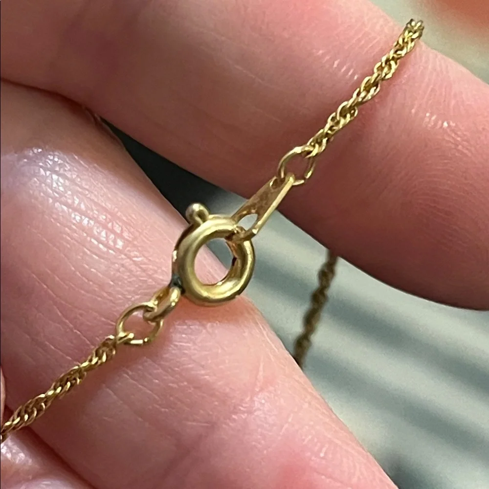 VTG Victorian Style Blue Flashy Cabochon Oval 18k Gold Plated Pendant Necklace